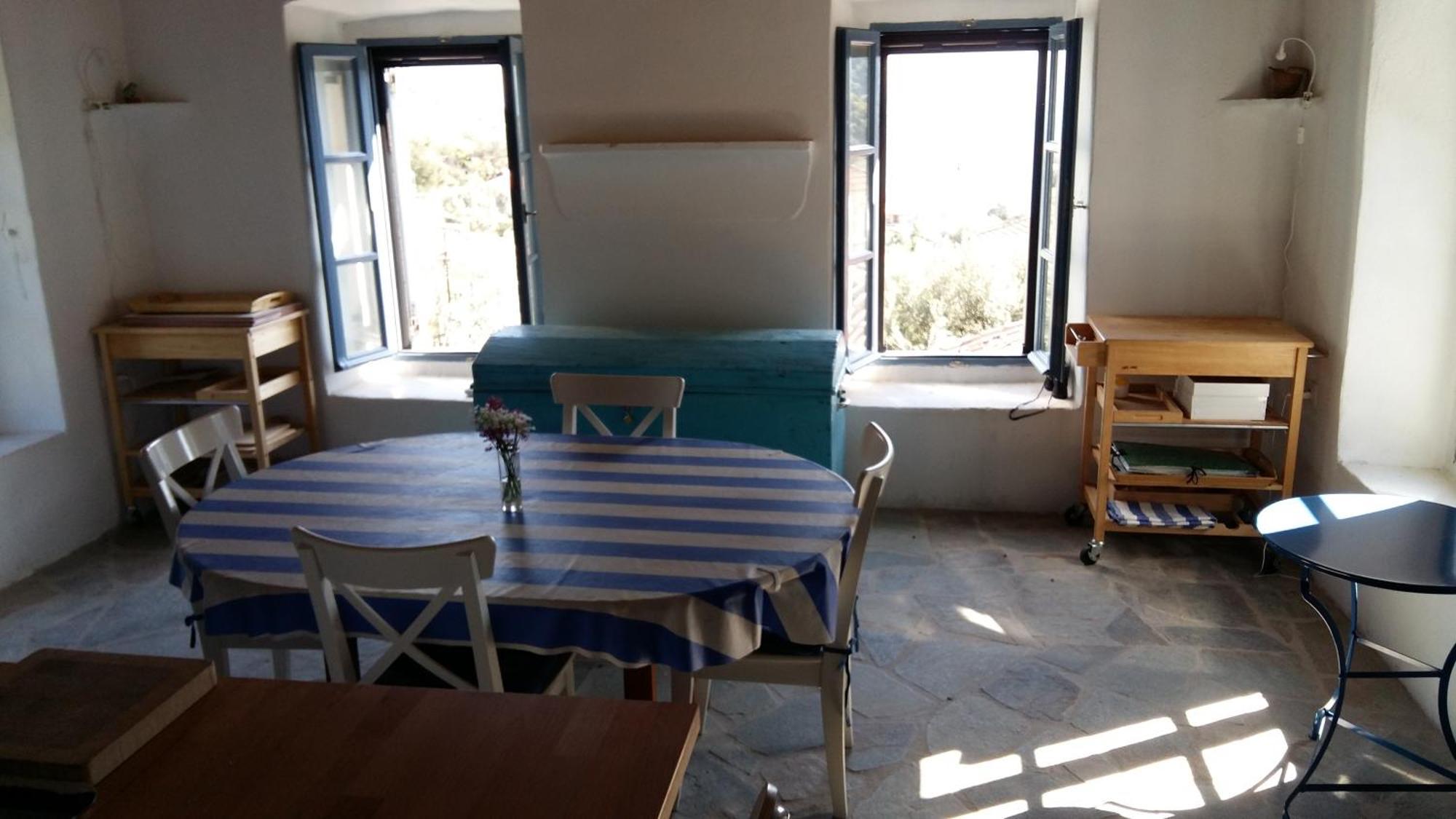 Tirós Lovely Traditionnal House With Sea View מראה חיצוני תמונה