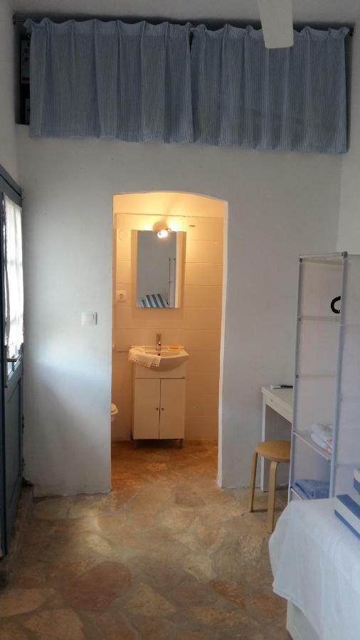 Tirós Lovely Traditionnal House With Sea View מראה חיצוני תמונה