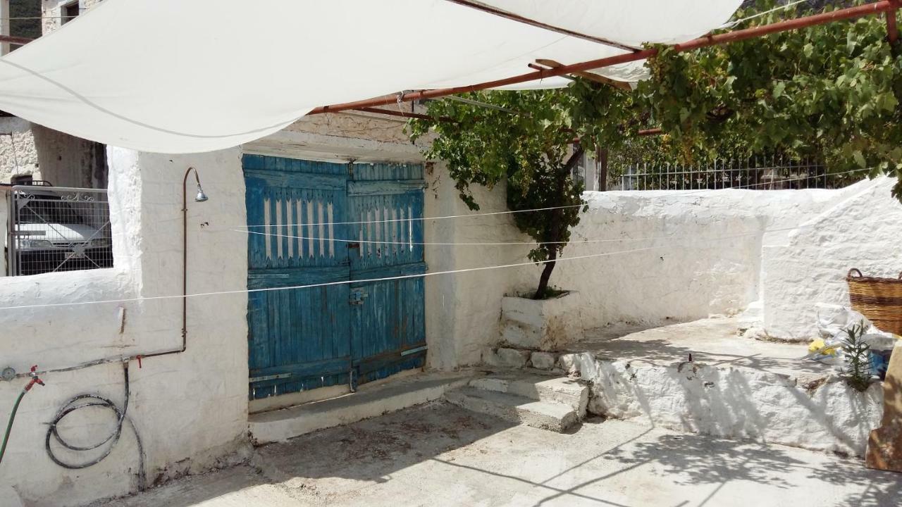 Tirós Lovely Traditionnal House With Sea View מראה חיצוני תמונה